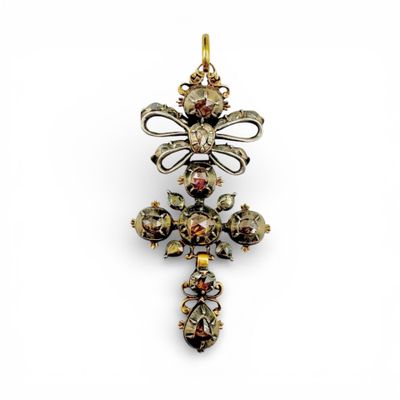 Broche-pendentif Croix Flamande en or jaune (750) et argent … - Photo 1