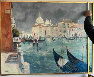 tableau représentant une vue de Venise avec des gondoles au premier plan