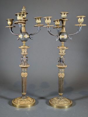 paire de candélabres anciens en laiton et cristal
