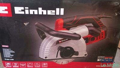 an image of a box with a circular saw in it
