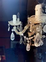 Lustre en verre et métal doré à huit bras de lumière et pamp… (photo 4)