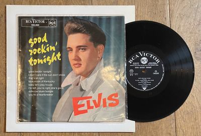 un album d'Elvis Presley sur lequel figure une photo d'Elvis Presley