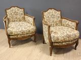 paire de fauteuils français de style Louis XV