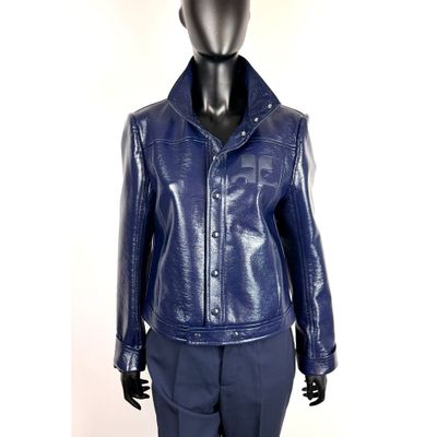 veste en cuir bleu sur mannequin mannequin mannequin mannequin mannequin mannequin mannequin mannequin mannequin mannequin mannequin
