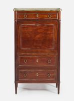 SECRETAIRE