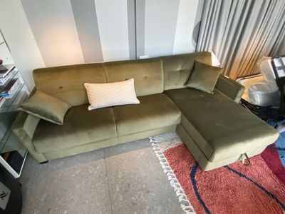 Canapé FIRST ANGLE convertible.