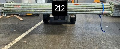 Lot de 44 lisses d'échafaudage de 2,5m marque ALTRAD