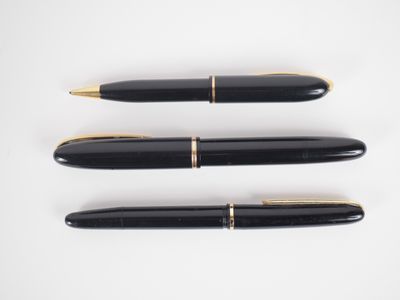 WATERMAN. Ensemble comprenant un stylo bille et deux stylos … - Photo 1