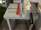 a machine that is sitting on a table in a room
