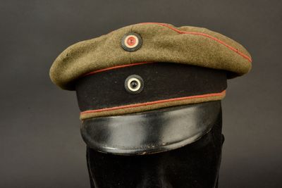 an image of a military hat on a mannequin head