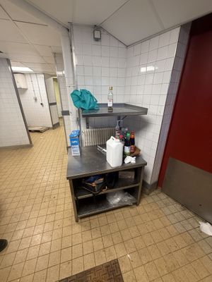 Etagère en inox à deux niveaux