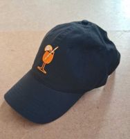10689-218 / 1 palette de 17 kg de casquettes /// COMME NEUF