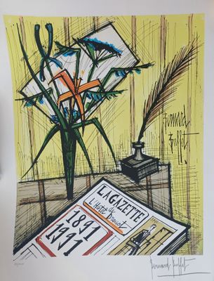 un dessin d'un vase de fleurs sur une table