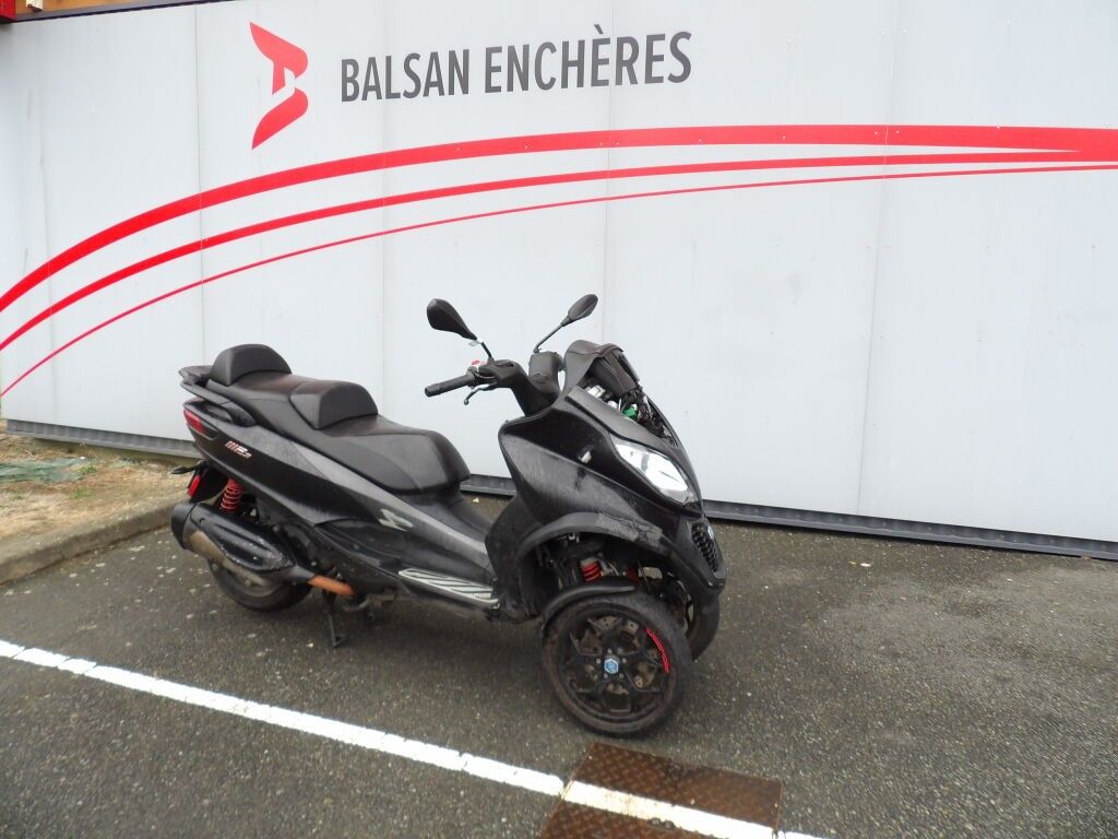 PIAGGIO MP3 400HP - Genre : TM - Carrosserie : TMP2 - Energi…