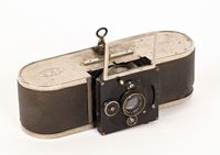 Appareil photo Krauss Paris avec objectif Tessar Zeiss