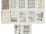 une image représentant une pile de vieux livres posés sur une surface blanche