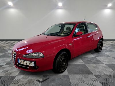 ALFA ROMEO - 147 1.9 JTD M-JET 120 DISTINCTIVE - GO - Mise e…