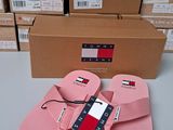 tommy hilfiger flip flops in pink