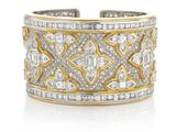 un bracelet manchette en diamant et or