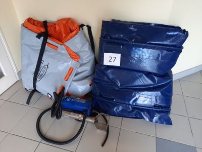 2 matelas coquilles de diverses marques dont BOSCAROL On joi…