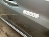 a sticker on the door of a car that says vauto