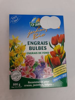 JARDINS BIO - Cet engrais naturel pour bulbes se présente en…