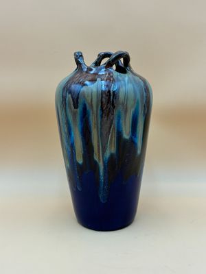 Jean-Marie MAURE (XXe). Grand vase à col mouvementé en grès …