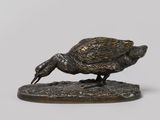 sculpture en bronze représentant un oiseau sur un socle, sur fond blanc