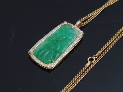 Collier en or jaune 750 millièmes composé d'une chaine et d'…