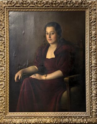 tableau représentant une femme en robe rouge assise sur une chaise