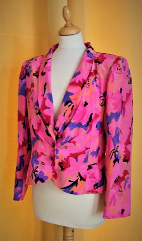 UNGARO Sola Donna Paris- Blazer en soie rose et motif floral. Tai...