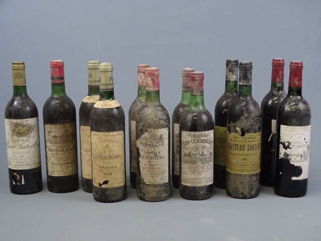 CHATEAU HAUT BATAILLEY, Pauillac, MEB au château, une bouteille d...