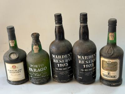 5 bouteilles 2 bts PORTO WADERN's 1975 1L, 1 bt PORTO SANDER…