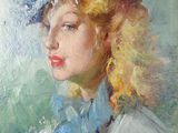 une peinture à l'huile représentant une femme portant un chapeau bleu et un foulard bleu