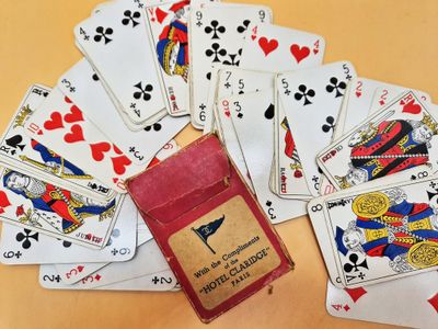 PALACE – Hôtel CLARIDGE / Jeu de cartes à jouer (54 cartes a…