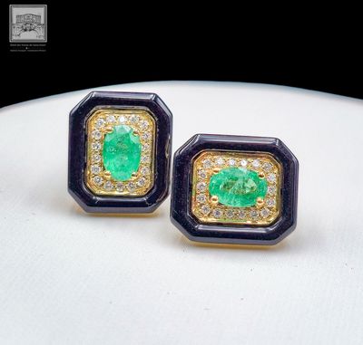 Paire de boutons d'oreilles en or jaune 750°/.(18K), ornés d…