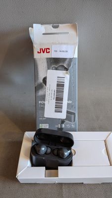 une boîte contenant une paire d'écouteurs noirs