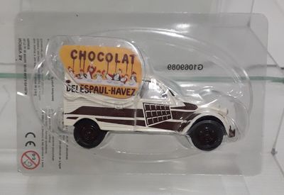 Collection 2CV publicitaire Norev chocolat delespaul