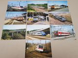 de nombreuses photos d'un train sur les rails sur cette image