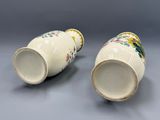 paire de vases en porcelaine chinoise ornés de motifs floraux