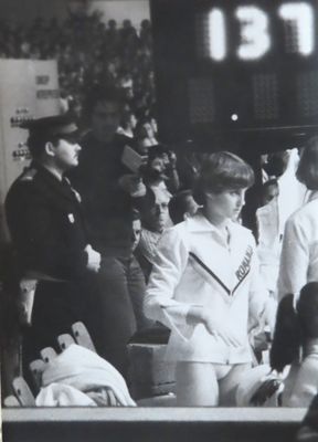 25.	[Sport-Cinéma-Variétés-Musique].