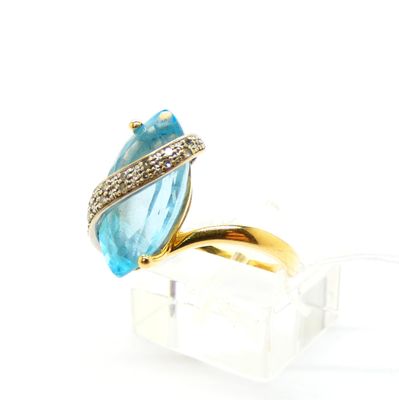 Bague en or jaune et gris 750 °/°° (18k) sertie d'une topaze… - Photo 1