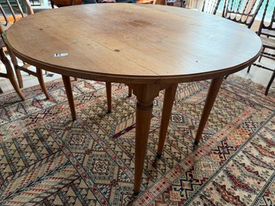 Table 6 pieds en noyer - Epoque XIXème - Diam.