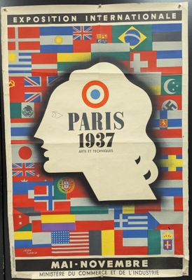 une affiche pour l'Exposition internationale de Paris, représentant une tête d'homme et des drapeaux