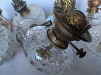 Ensemble de 10 réservoirs de lampes à pétrole, cristal et cé… (photo 2)