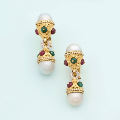 pair of cultured pearl, emerald and gold earrings