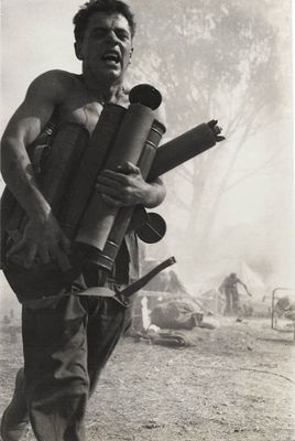 Ian Berry* (bonr 1934 à Preston)
