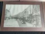 a black and white photo of a city street