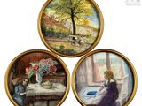 trois tableaux représentant une femme assise à une table devant un arbre