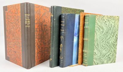 Littérature et livres illustrés. 5 volumes in-8. Accds.